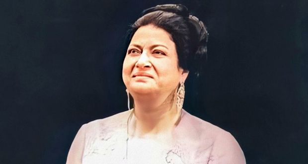 عبر تقنية الهولوغرام.. كوكب الشرق أم كلثوم تحيي حفلا فنيا في المغرب