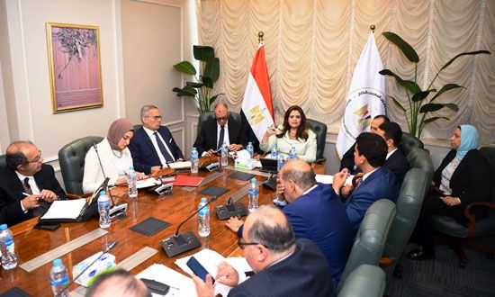 جانب-من-اجتماع-وزيرة-الهجرة جانب-من-اجتماع-وزيرة-الهجرة