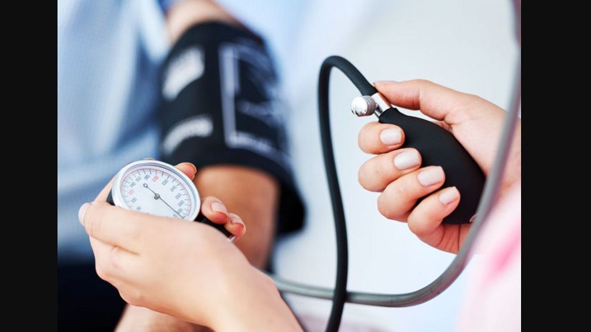 الامارات | لمواجهة ارتفاع ضغط الدم.. أطباء قلب ينصحون بسلاح فعال