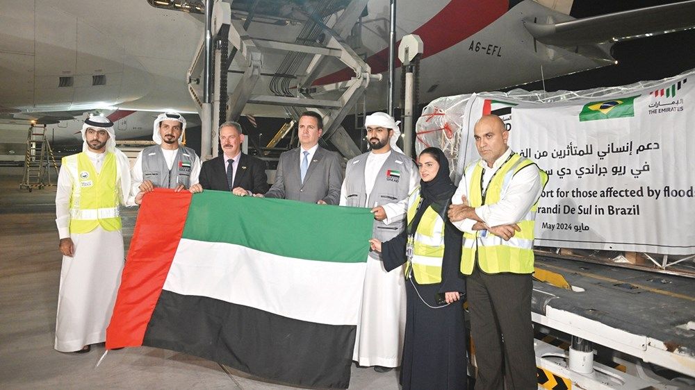 تنفيذاً لتوجيهات رئيس الدولة.. الإمارات ترسل أول طائرة إغاثية تحمل 100 طن لمتضرري الفيضانات في البرازيل