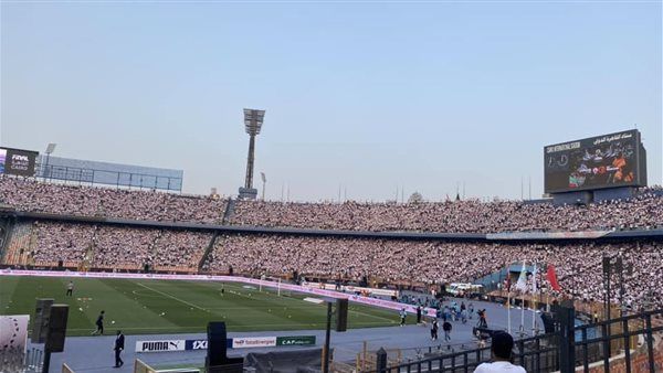 شاهد.. جماهير الزمالك تملئ استاد القاهرة قبل نهائي الكونفيدرالية