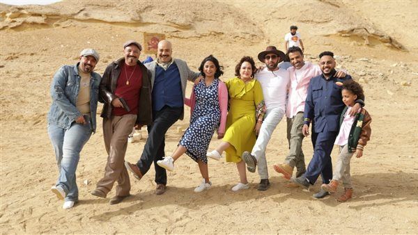 موعد انطلاق عرض فيلم عصابة المكس .. القائمة الأخيرة لنجوم الشرف