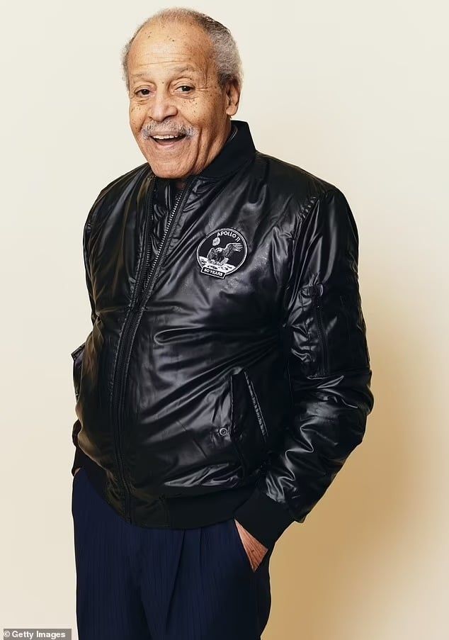 تكنولوجيا: تعرف على أكبر رائد فضاء والأول من ذوى البشرة الداكنة على الإطلاق