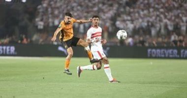 الزمالك يتقدم على نهضة بركان بهدف فى الشوط الأول