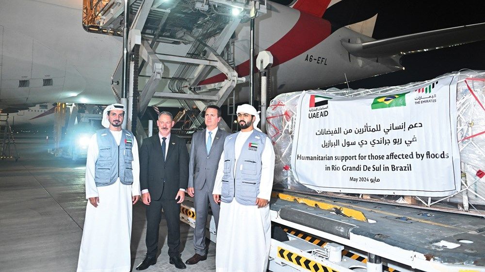 تنفيذاً لتوجيهات رئيس الدولة.. الإمارات ترسل أول طائرة إغاثية تحمل 100 طن لمتضرري الفيضانات في البرازيل