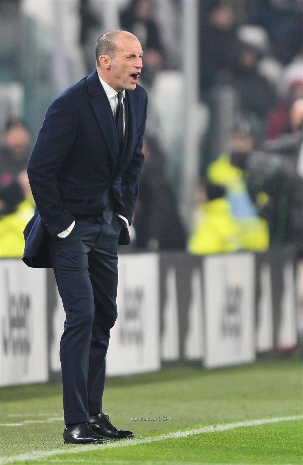 المدرب أليجري لا يفكر في العروض السعودية