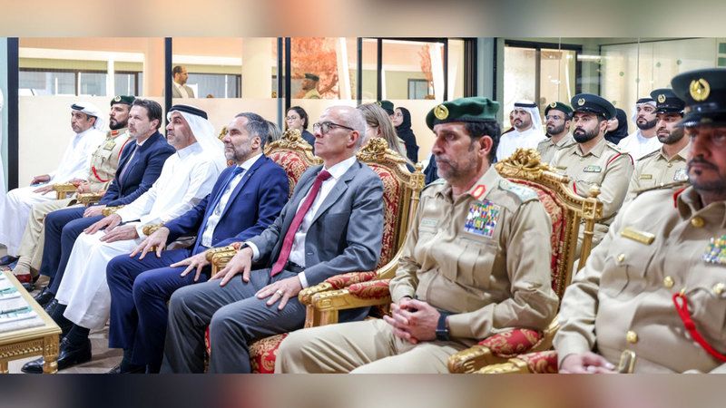 الامارات | وزراء ومسؤولون يتعرفون إلى تجارب الإمارات في تعزيز الأمن والعمل الحكومي