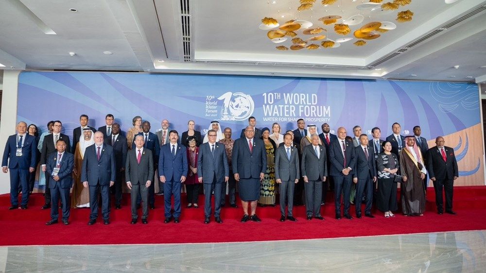 سهيل المزروعي يؤكد أهمية التعاون الدولي لإدارة الموارد المائية