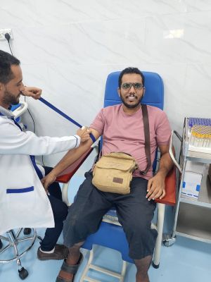 العبيدي يجري فحوصات طبية في مستشفى عدن الخيري التعاوني