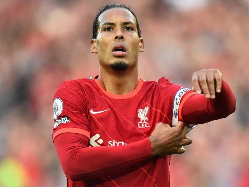 الامارات | مرحلة ما بعد كلوب.. فان دايك يترقب موقفه مع ليفربول