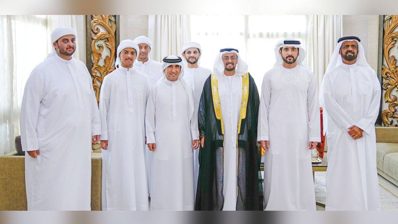 الامارات | حمدان وأحمد بن محمد يحضران أفراح عائلة المروشد