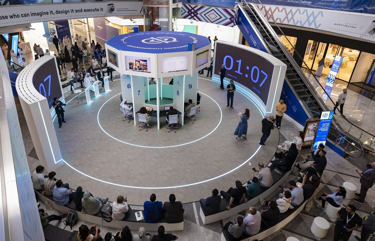 الامارات | متسابقون من 4 قارات في انطلاق منافسات "التحدي الدولي للذكاء الاصطناعي"