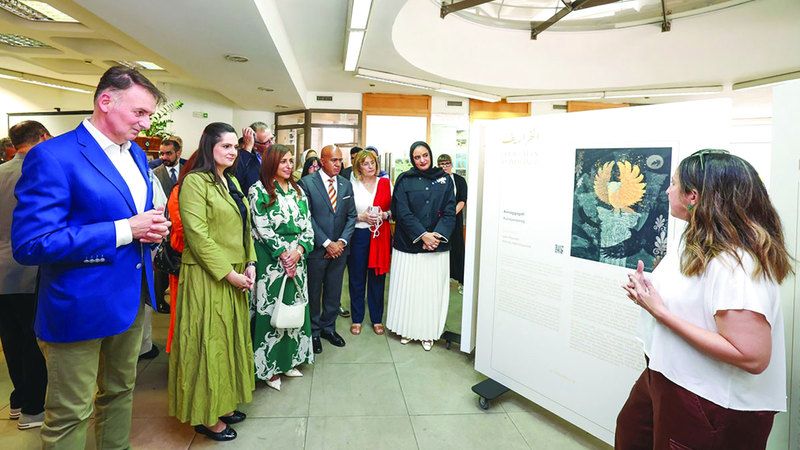 الامارات | «الخراريف» بألوان فنانين من الإمارات واليونان