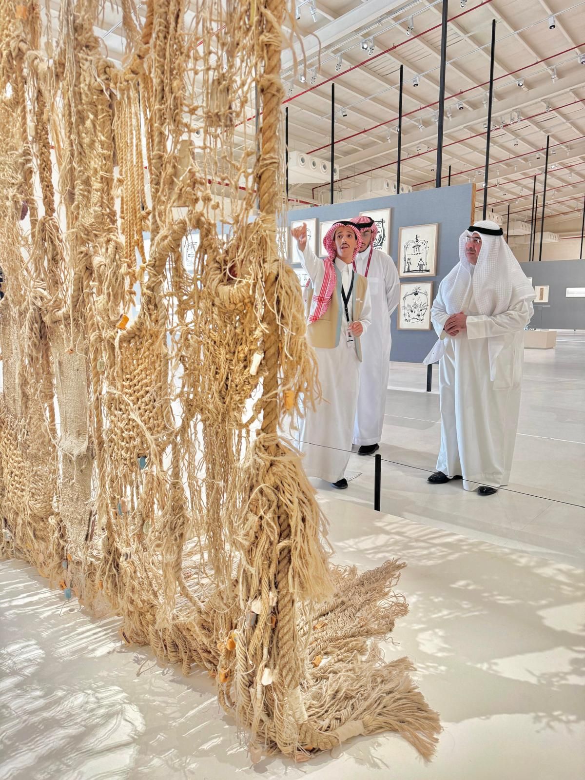 وفد المجلس الوطني الكويتى للثقافة والفنون يزور بينالي الدرعية