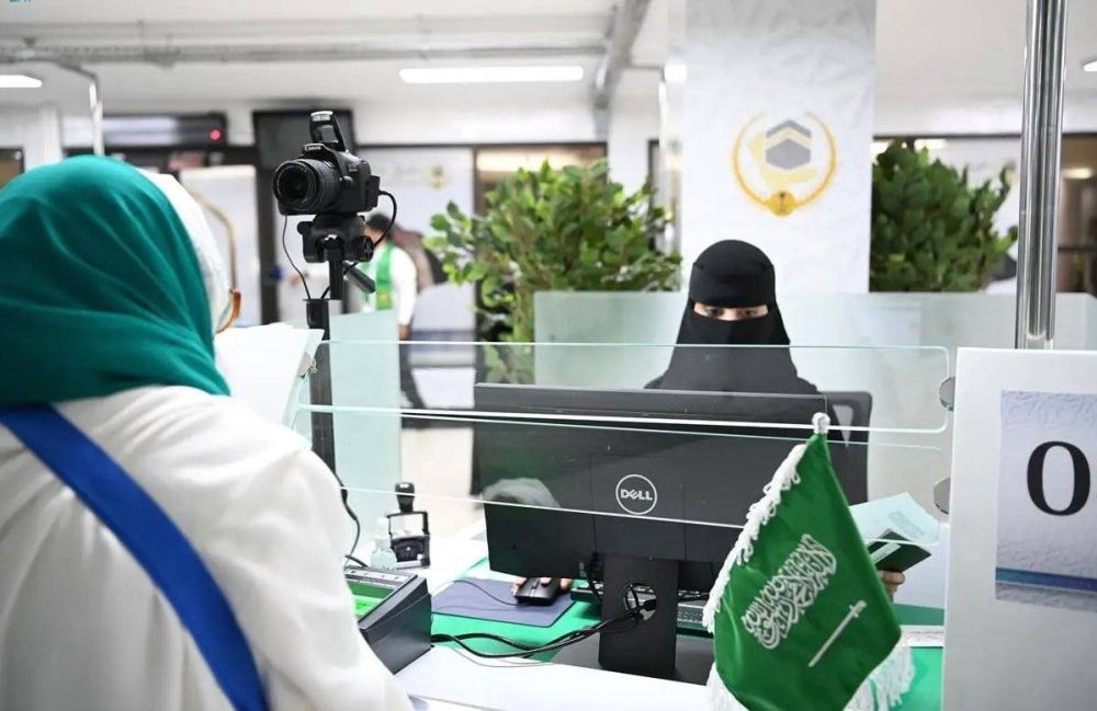 السعودية | مبادرة “طريق مكة” : خدمة ترميز وفرز أمتعة الحجاج في مطارات بلدانهم لضمان وصولها إلى مقار سكنهم في مكة والمدينة