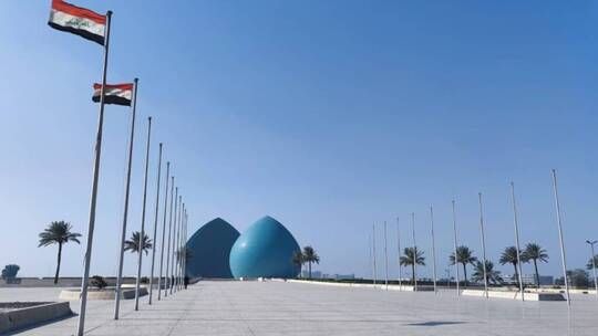 الخليج اليوم .. أول دولة عربية تعزي بالرئيس الإيراني