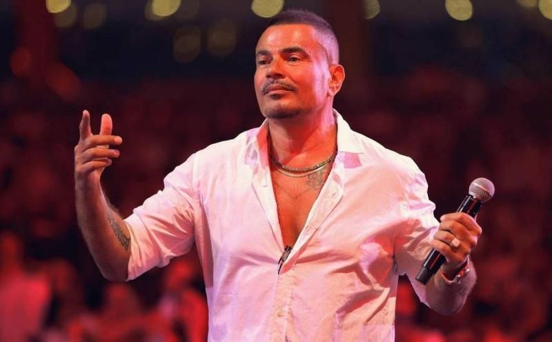 عمرو دياب.. "هضبة الفن" ضد الكسر.. أمتع جمهوره بأغانيه بالحزن والفرح (إنفوجراف)