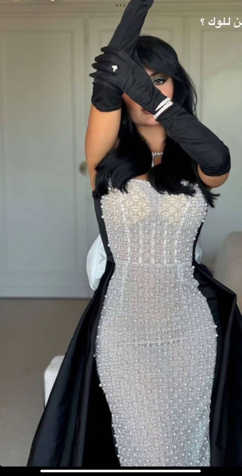 تراند اليوم : "رفضنا نعطيها الفستان عندما طلبته" .. مصمم أزياء يرد على ملكة كابلي حول سبب عدم حضورها مهرجان كان بفستان من تصميمه