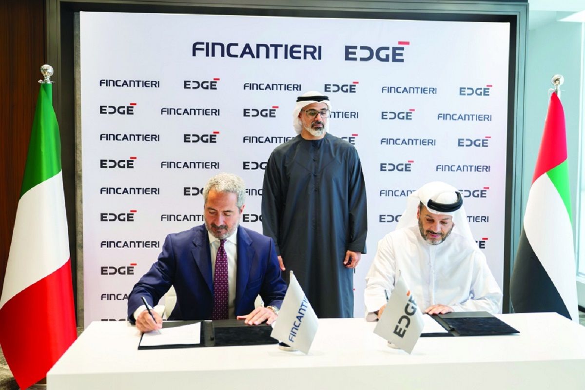 الامارات | خالد بن محمد: الصناعة الدفاعية تثبت الكفاءة العالية للكوادر الوطنية