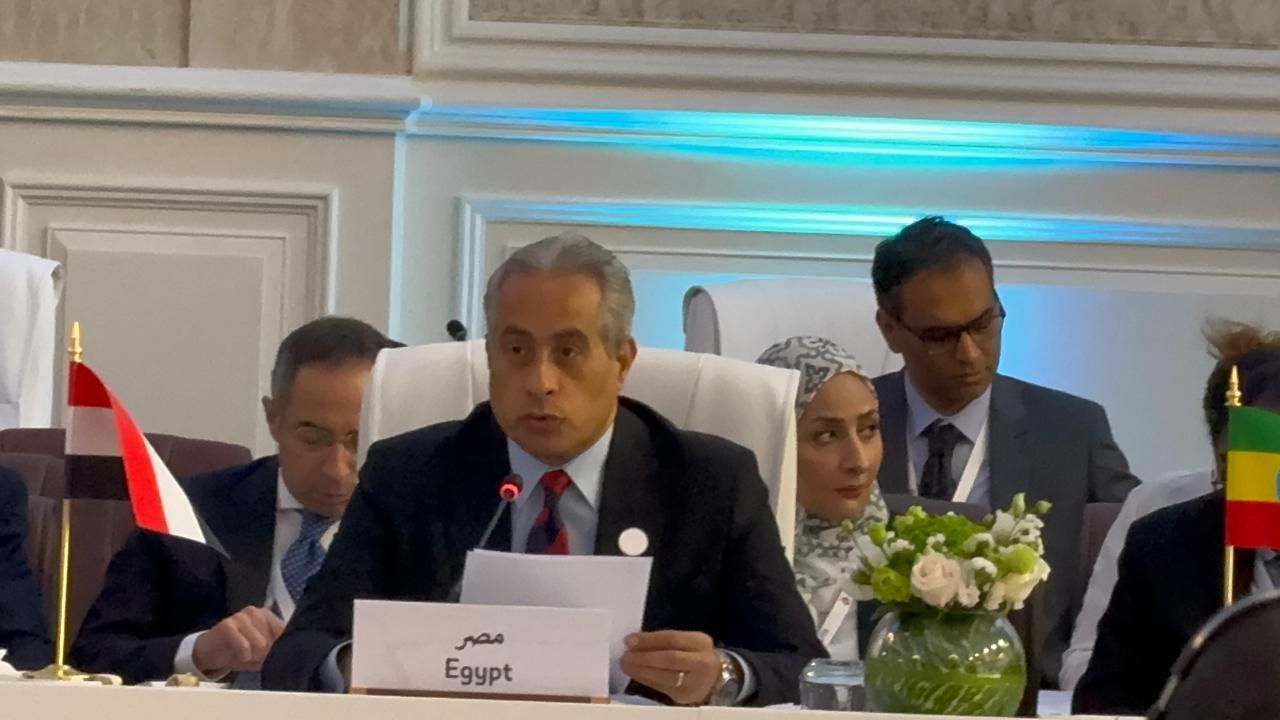وزير العمل: لدينا عمالة ماهرة جاهزة لتصديرها للسوق الخارجية