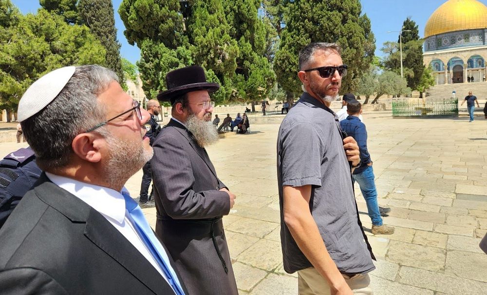 لأول مرة منذ 7 أكتوبر.. وزير الأمن القومي الإسرائيلي بن غفير يقتحم باحات الأقصى