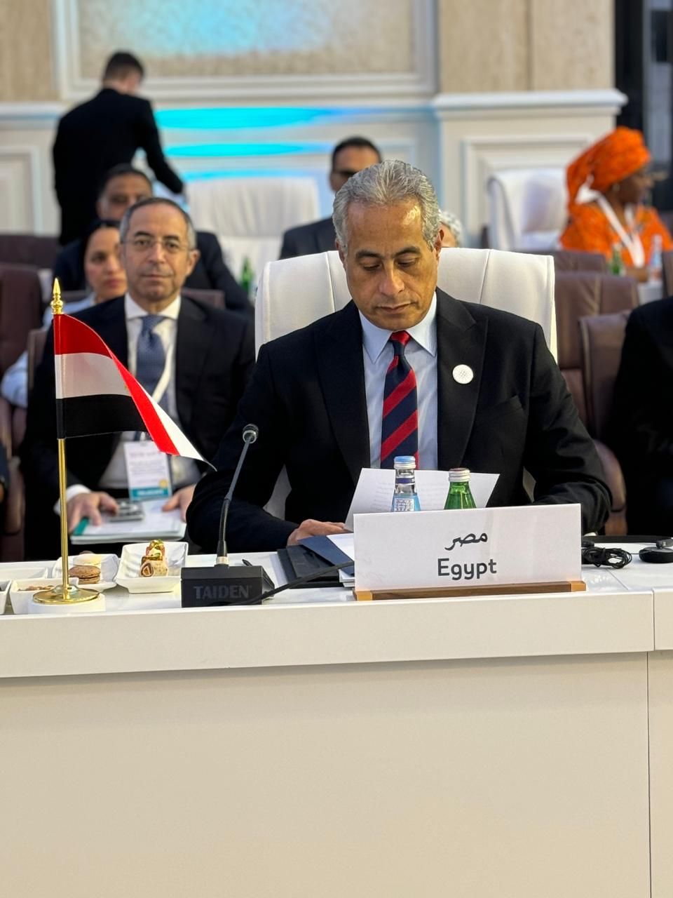 وزير العمل: لدينا عمالة ماهرة جاهزة لتصديرها للسوق الخارجية