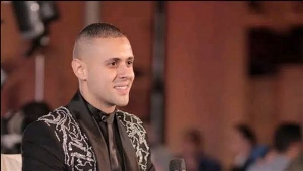 كواليس القبض على مصمم الأزياء إسلام سعد وبحوزته 55 ألف دولار بمطار القاهرة