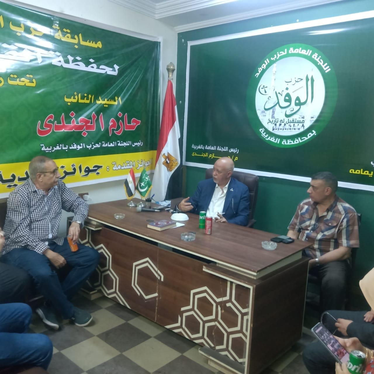 النائب حازم الجندى يُكرم الفائزين فى مسابقة حفظ القرآن الكريم بالغربية