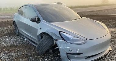 تكنولوجيا: كادت تودى بحياته.. مالك سيارة تسلا ينجو من الموت بسبب القيادة الذاتية