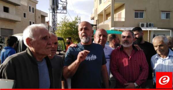 أهالي حي السكة في رياق الفوقا اعتصموا احتجاجا على القطع المتكرر للمياه ولوحوا بالتصعيد