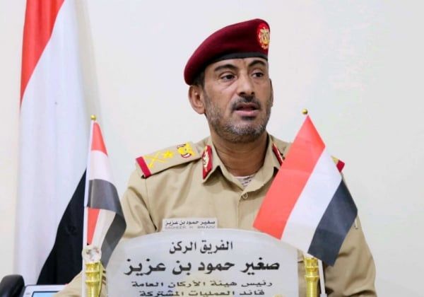 في ذكرى الوحدة.. رئيس الأركان يخاطب الدول الداعمة لتفكيك اليمن: "كما تدين تدان"