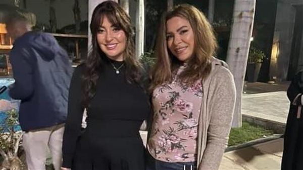 ألفت عمر صديقة نيرمين الفقي في "فوبيا"