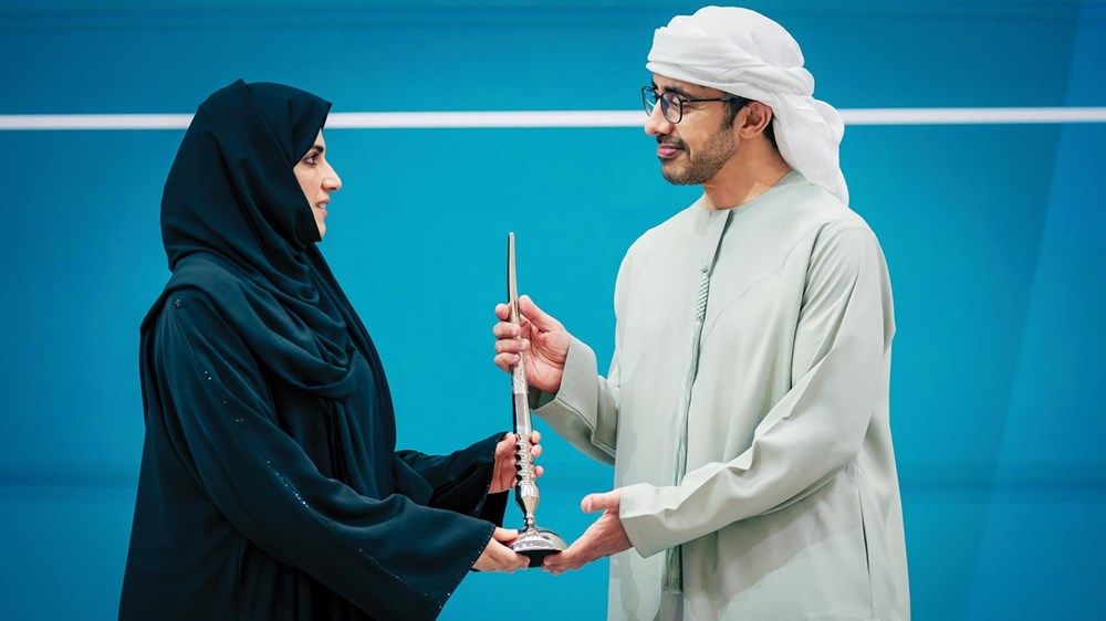 عبدالله بن زايد: بناء مستقبل مشرق يرتكز على الكفاءة والإبداع