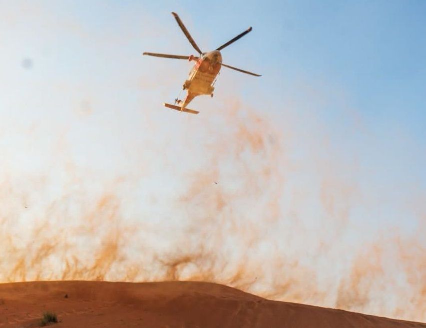 الامارات | انقاذ 3 أشخاص علقوا في منطقة جبلية وعرة في مدينة كلباء.. فيديو
