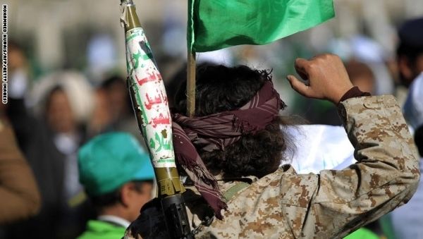 ذمار.. ضابط مباحث حوثي يقتل سائق باص كان يستعد للزفاف خلال الأيام القادمة