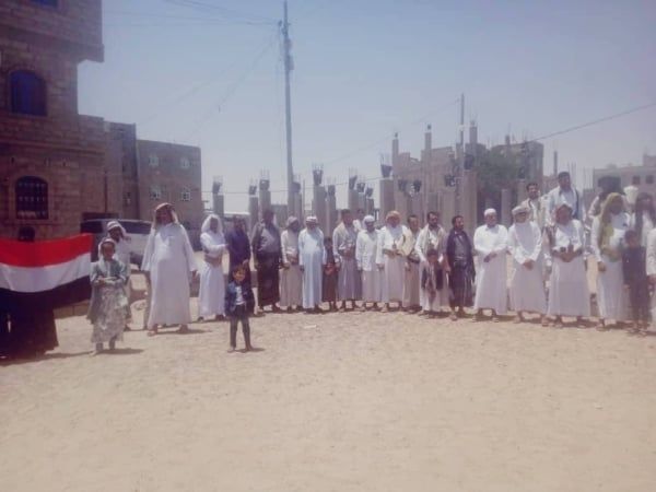 وقفة لمكونات الحديدة تدعو الأمم المتحدة إلى اتخاذ خطوات ملموسة لضمان إطلاق السياسي "قحطان"