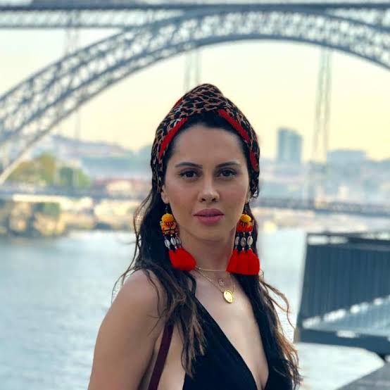 ياسمين رئيس تشغل الجمهور بزواجها.. أبرز المعلومات عن "فتاة المصنع"