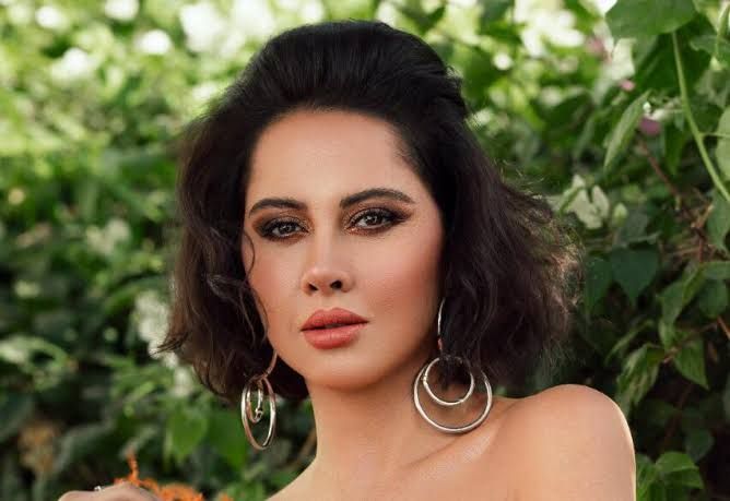 ياسمين رئيس تشغل الجمهور بزواجها.. أبرز المعلومات عن "فتاة المصنع"