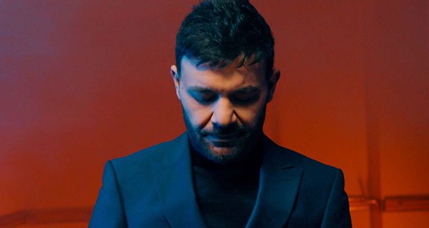 بعد إعلان إصابته بالسرطان.. أوّل صورة لـ ريان في المستشفى