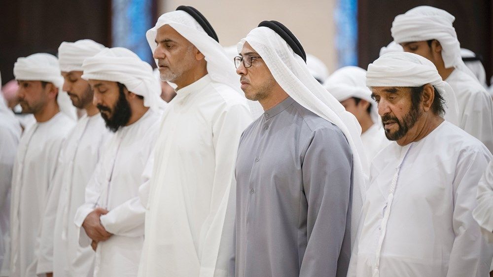 رئيس الدولة ونائباه ينعون حمد الخييلي