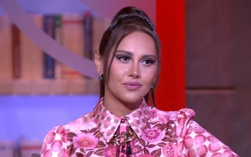 ياسمين رئيس تشغل الجمهور بزواجها.. أبرز المعلومات عن "فتاة المصنع"