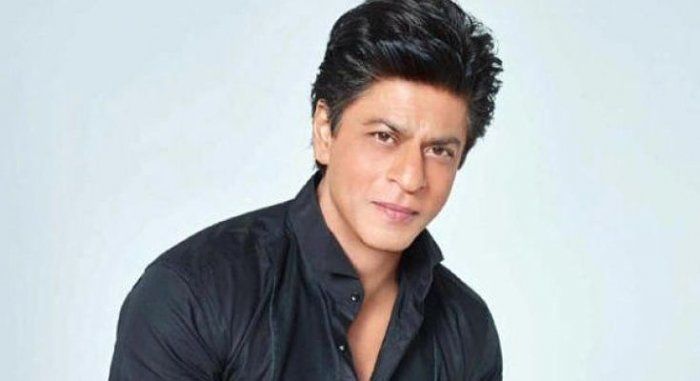 الامارات | ضربة شمس تُدخل "شاروخان" المستشفى