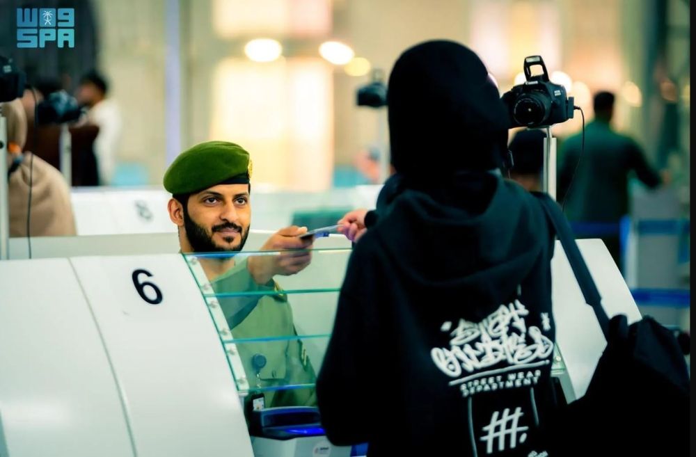 "الجوازات" تسخر كوادر بإمكانات عالية لخدمة الحجاج في بنجلاديش
