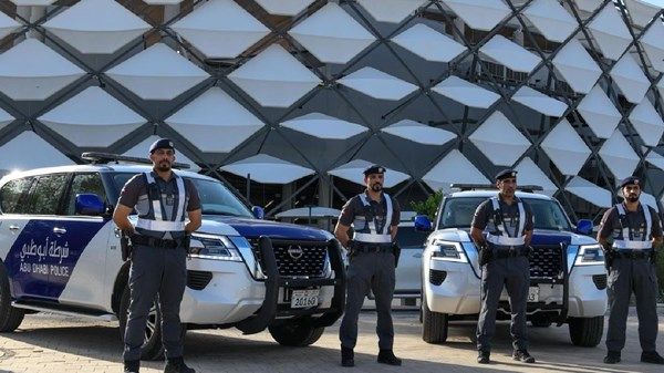 تنبيه من شرطة أبوظبي بخصوص مباراة العين الإماراتي ويوكوهاما الياباني