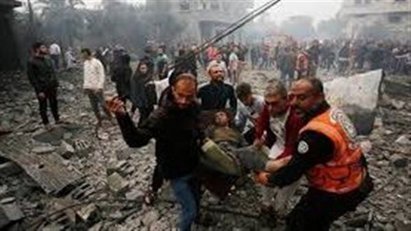 شهداء وجرحى جراء استهداف الاحتلال منزلًا في غزة فجر اليوم