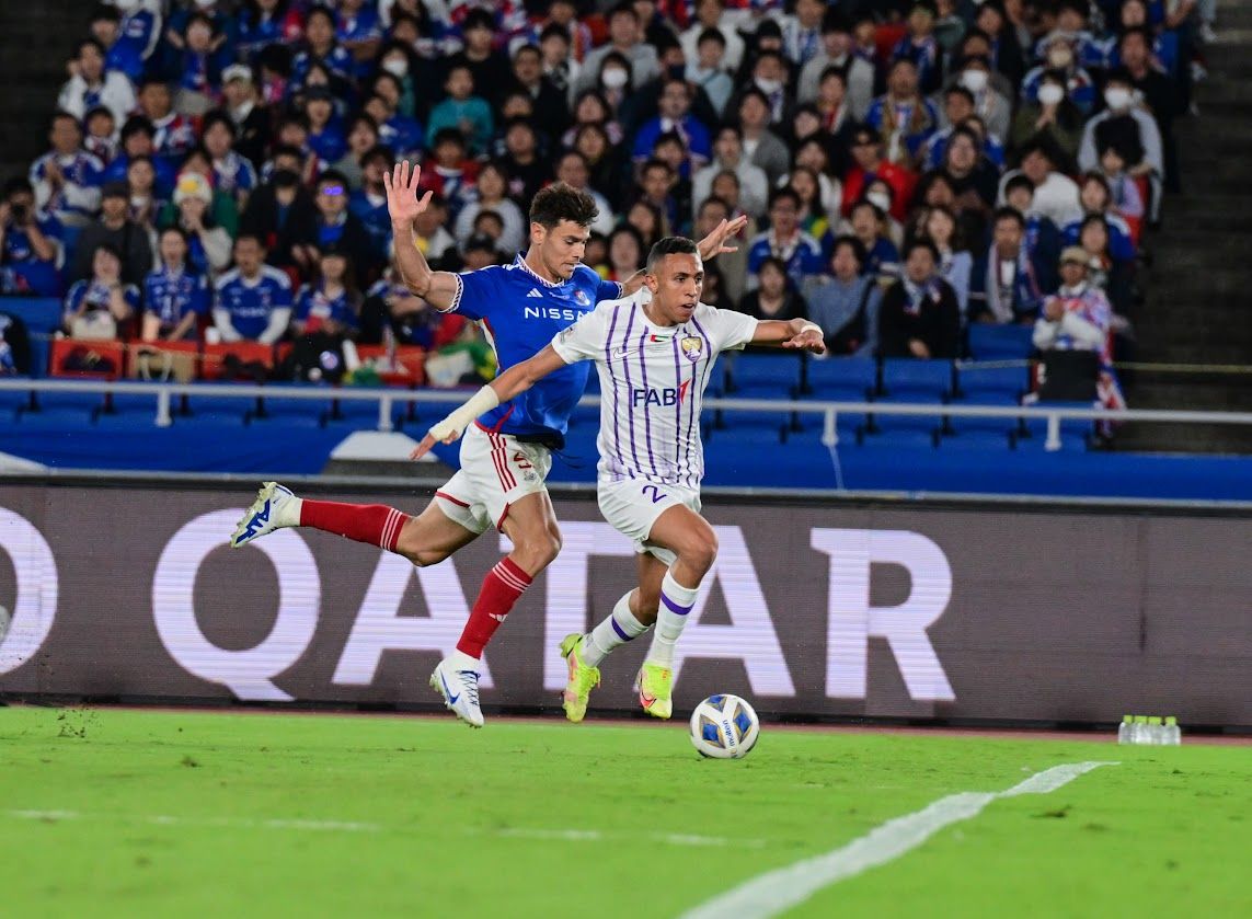 الامارات | يوم تاريخي لعشاق كرة القدم.. لا تغادر منزلك السبت