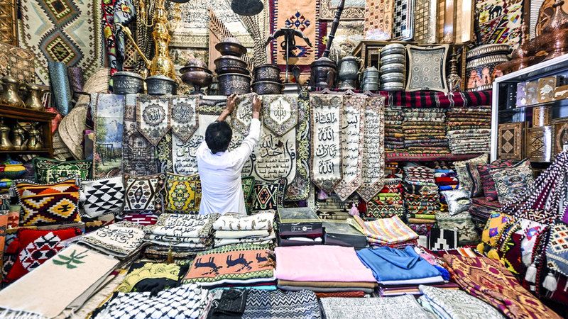 الامارات | بحر من الهدايا في دبي