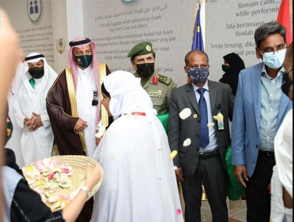 مغادرة مستفيدي "مبادرة طريق مكة" من بنجلاديش إلى المملكة