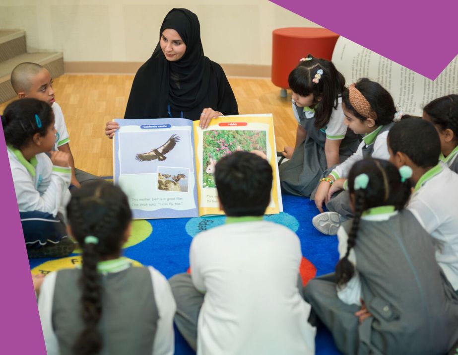 الامارات | بتوجيهات رئيس الدولة.. توزيع 65 ألف كتاب من معرض أبوظبي الدولي على مدارس الدولة