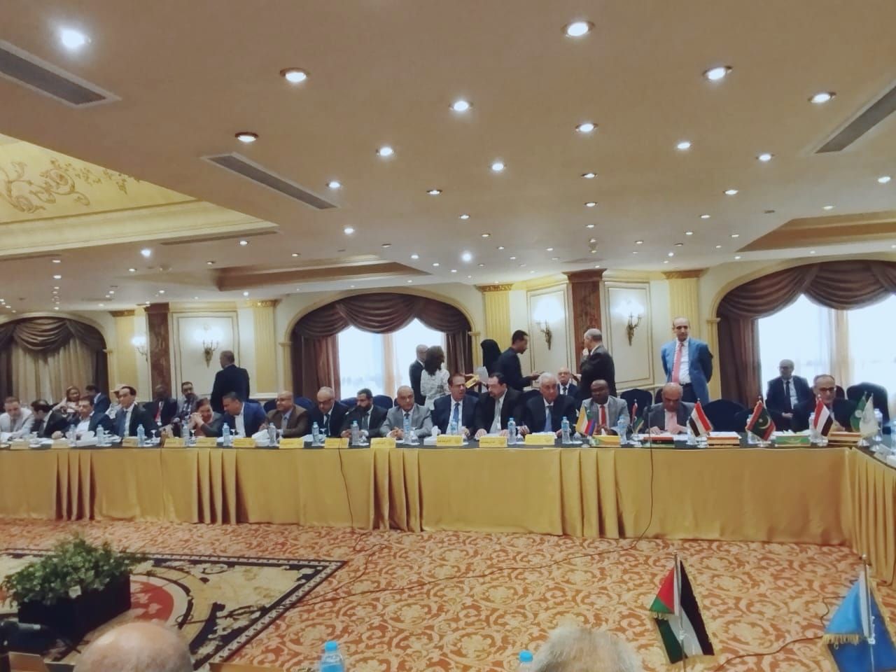 السفير محمدي الني: دعم الاتحادات العربية لمجلس الوحدة الاقتصادية سيكون له الأثر الإيجابي